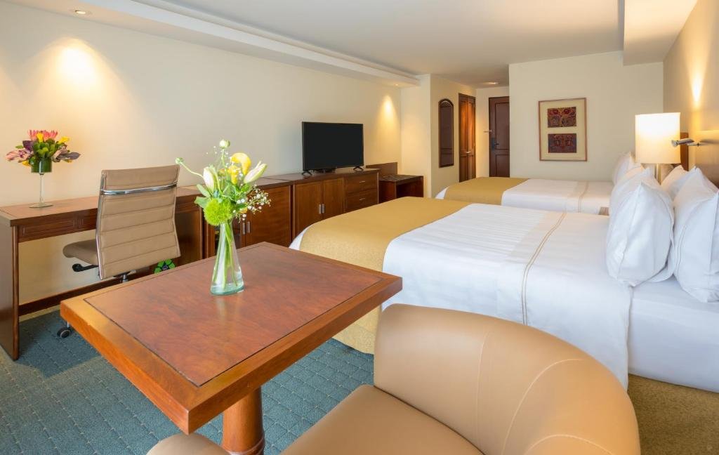 Hotel Image 1